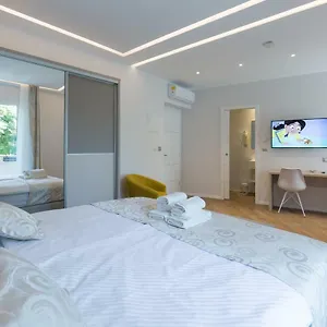 https://aml-apartments.splithotels.org