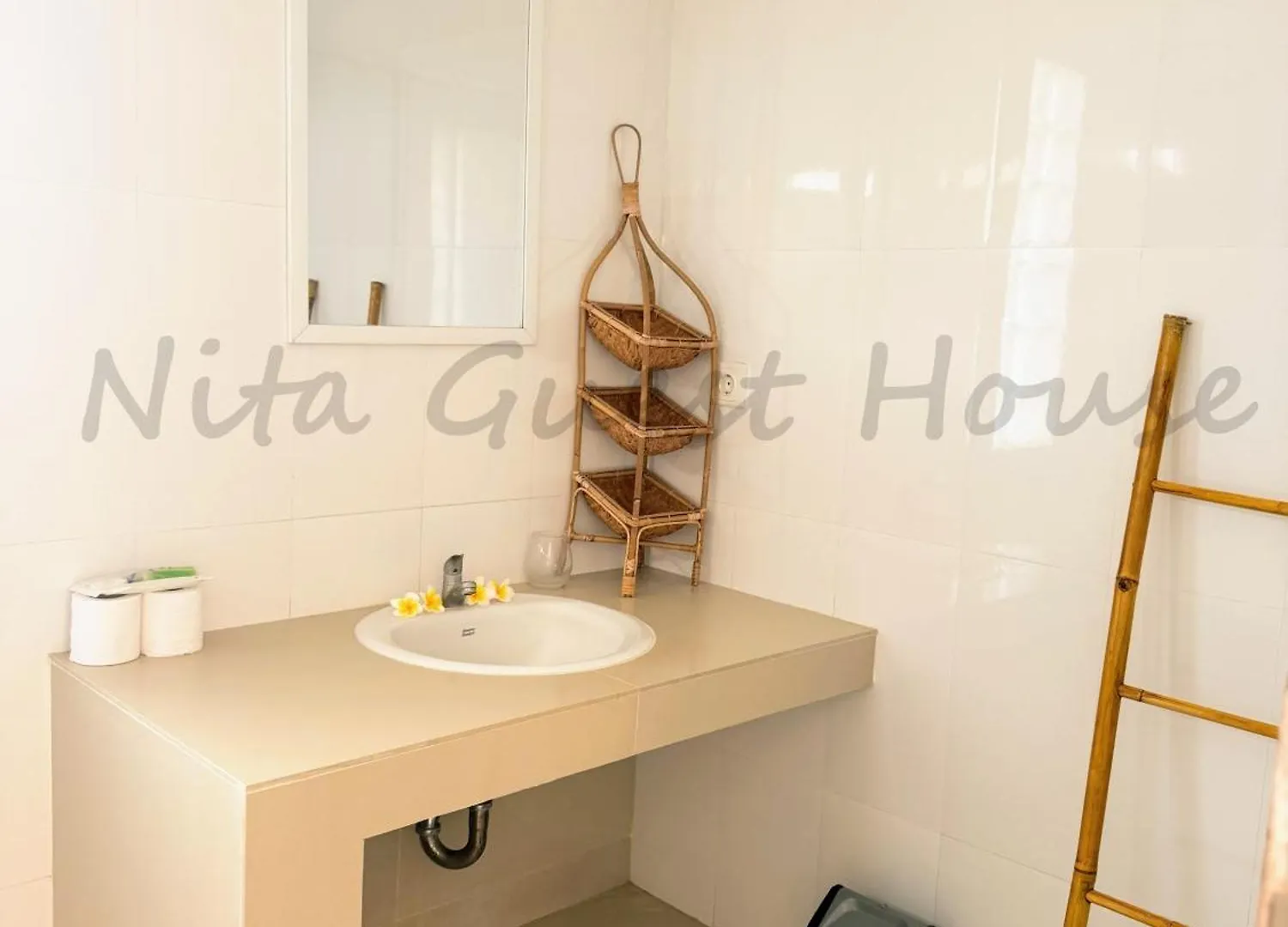 Nita Guest House Bali Canggu   Canggu (Bali)